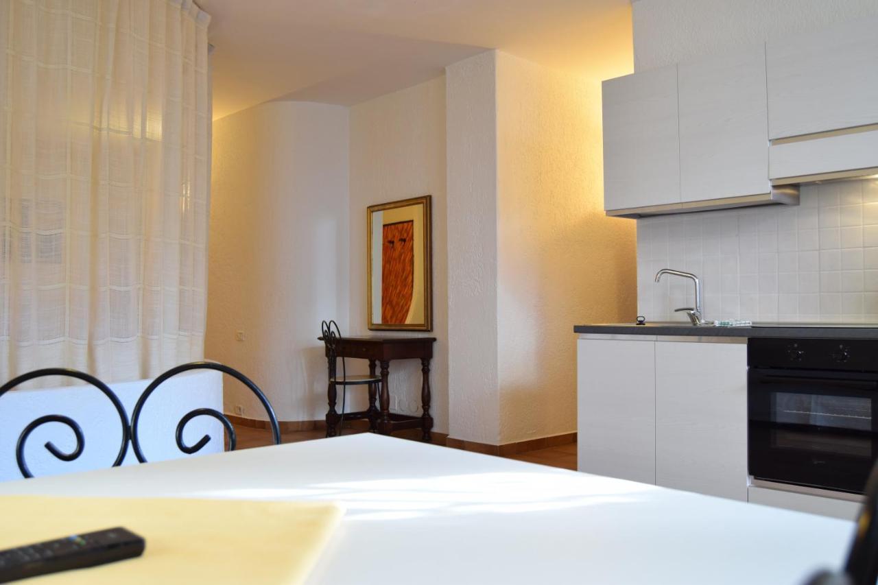 Residence Segattini Riva del Garda Bagian luar foto