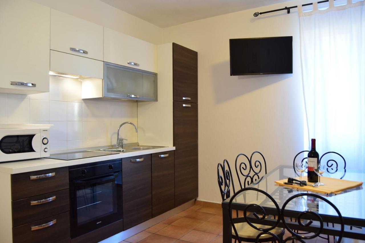 Residence Segattini Riva del Garda Bagian luar foto